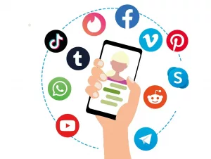 role-of-social-media-in-eCommerce